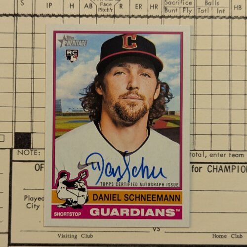 2025 Topps Baseball Heritage Daniel Schneemann